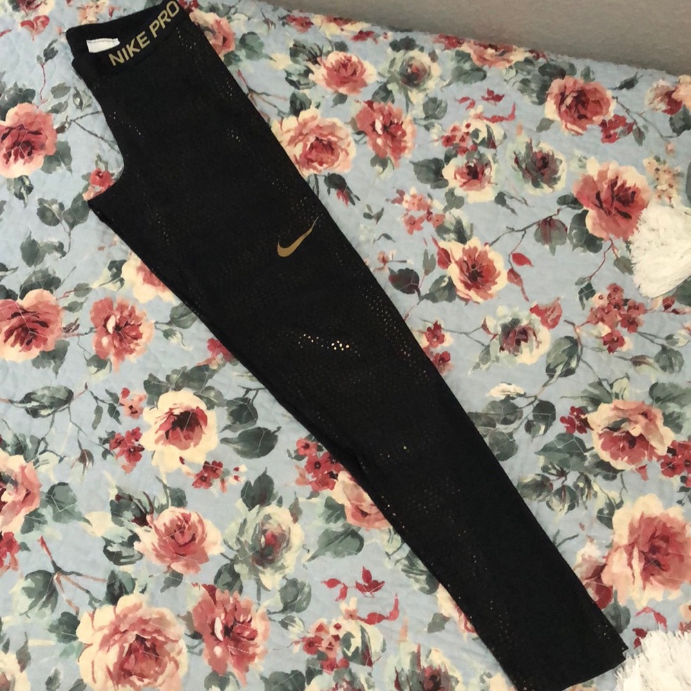 Nike copper Gold dotted leggings